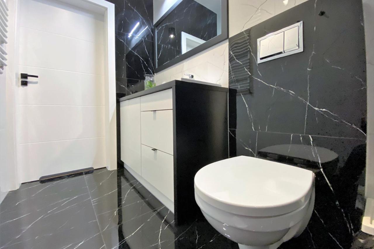 Erapartments Browary Warszawskie วอร์ซอ ภายนอก รูปภาพ